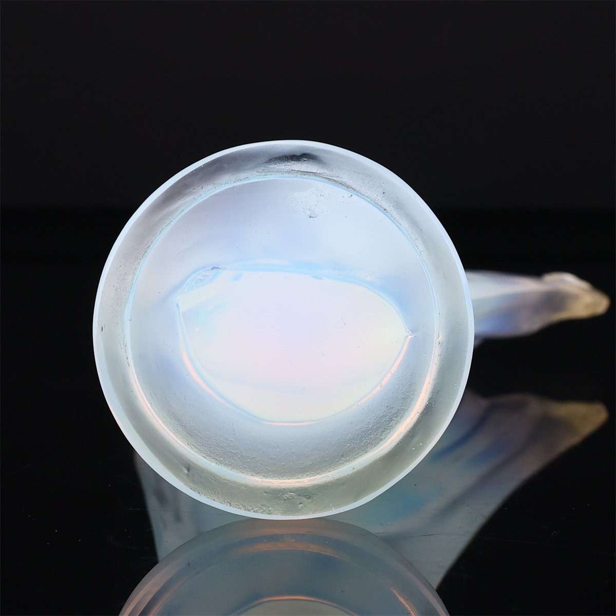 Exquisite French Art Deco (ca 1932) Etling ‘Nue Au Bras Tendu’ Opalescent Glass
