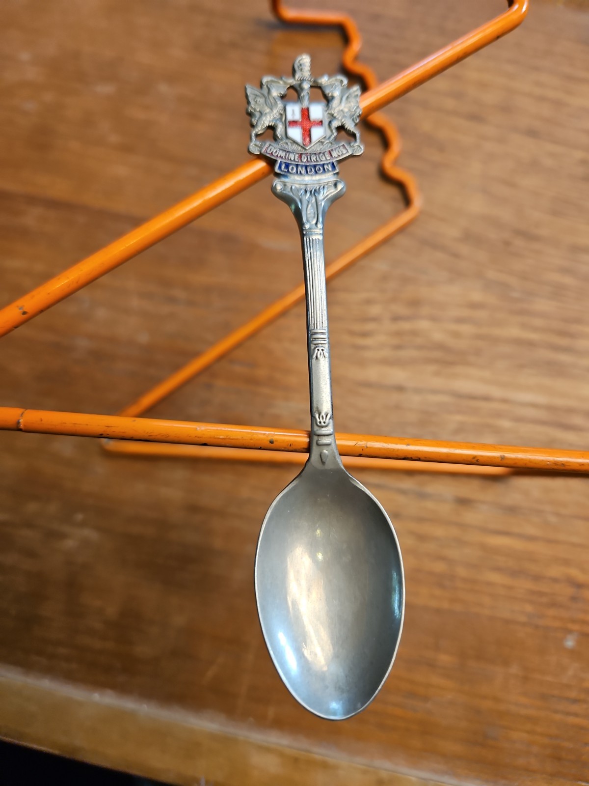 VINTAGE LONDON ENGLAND SILVERPLATED DEMITASSE COFFEE & TEA SOUVENIR SPOON