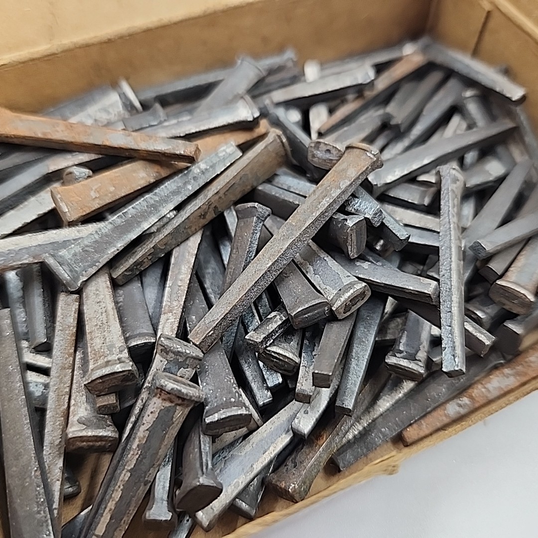 Old Square Nails Rustic Vintage Hardened Cut Steel 4 Masonry 1.5 inch Flat Head