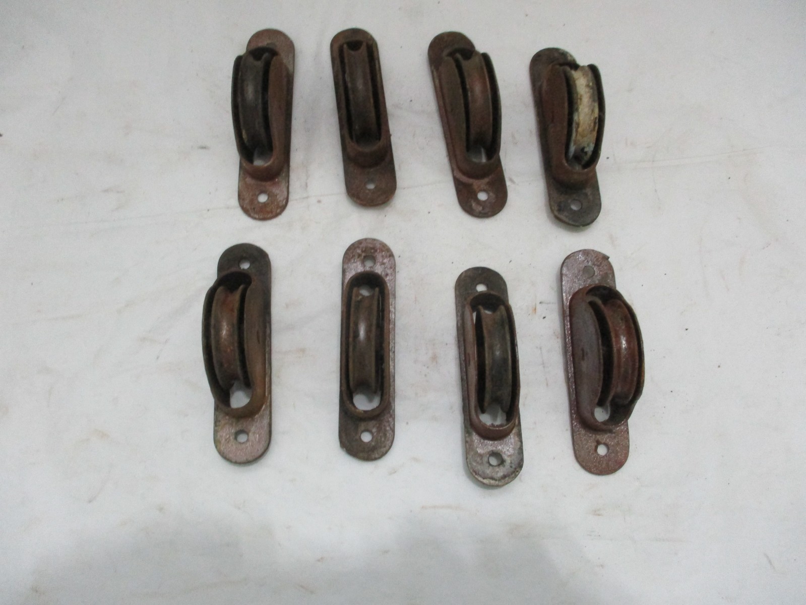 8 Vintage Metal Iron Window Sash Pulleys 4 1/2″ x 1″ x 2″ Lot C