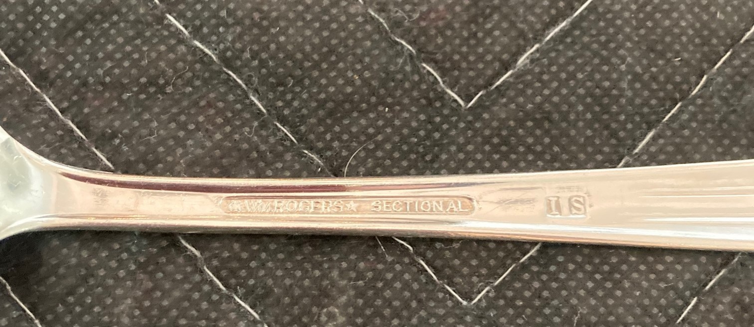 Rogers Imperial Pattern 1939 Silverplate Serving Spoon 8 1/2 inches!