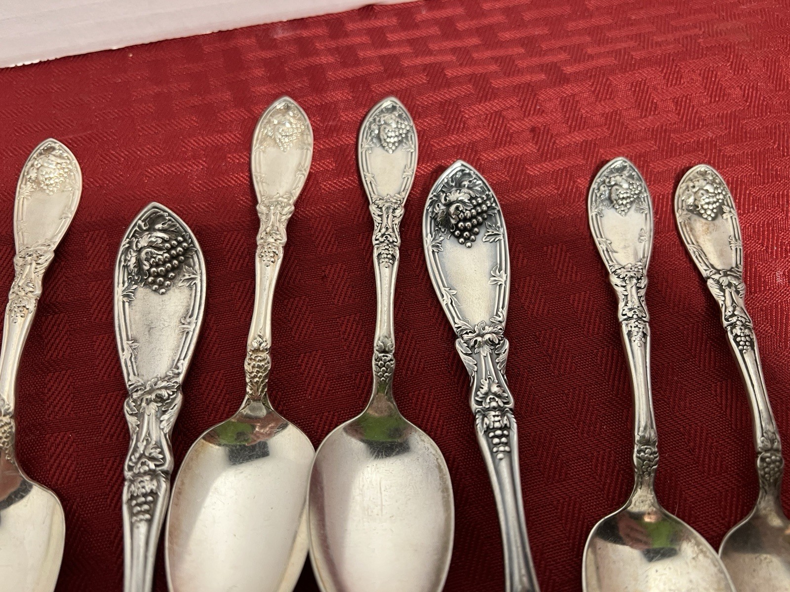 1881 ROGERS*LAVIGNE GRAPE PATTERN*SPOONS & FORKS*1908