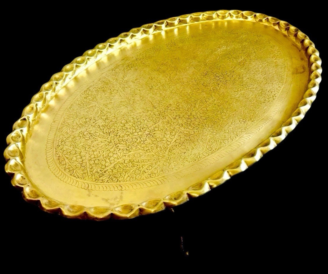 Vintage Oval Solid Brass Tray Table Removable MCM Hand Etched Scalloped Rim