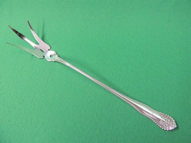 Vintage SOLID Sterling Silver Gorham Lancaster Rose Lettuce Fork 33 gm