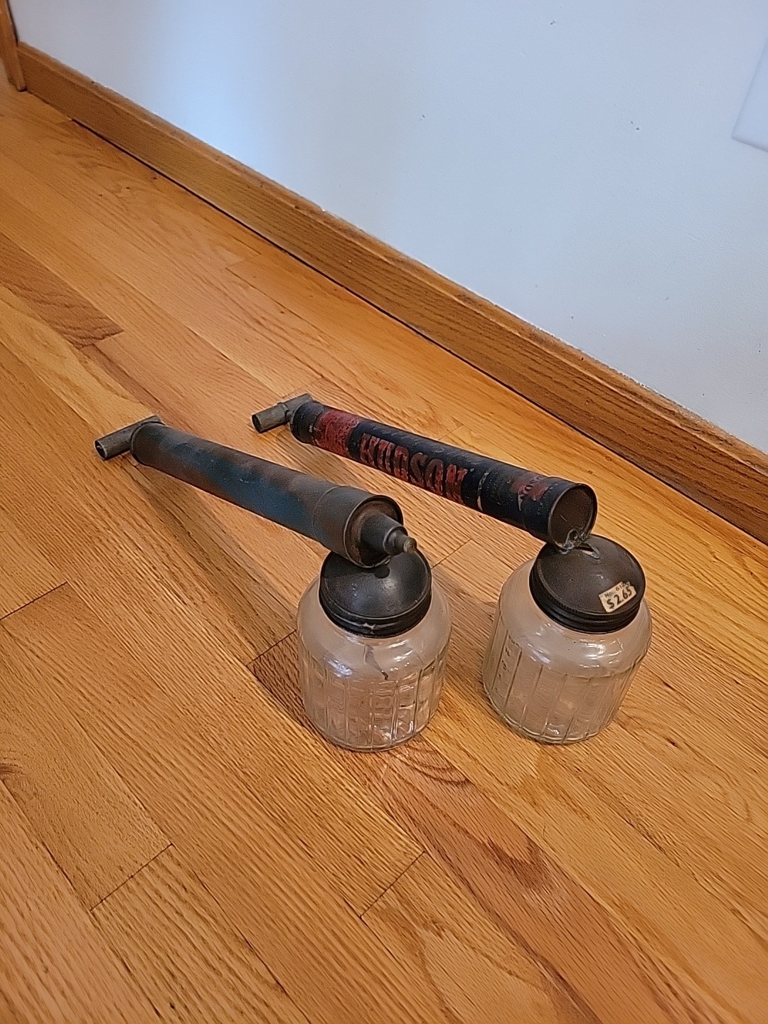 Vintage Lot Of 2 Hand Pump Fly Bug Sprayer Duster Glass Jars – Hudson Sprayer