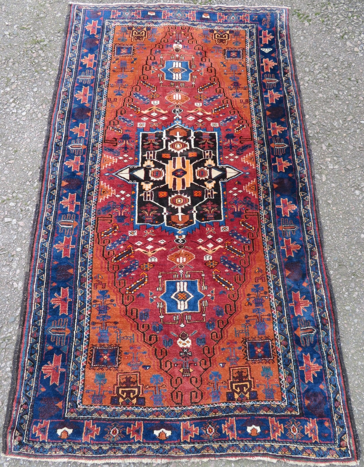 Unusual Antique B*a*l*u*c*h Rug. 181cm X 104cm.