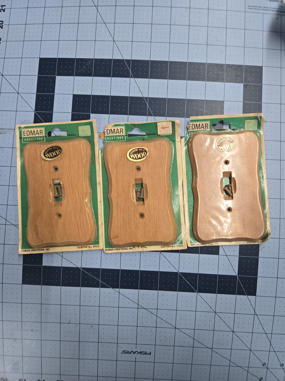3 Lot Fernal Tavern Oak Wood Single Light Switch Plate Cover NEW Old Vintage 70s