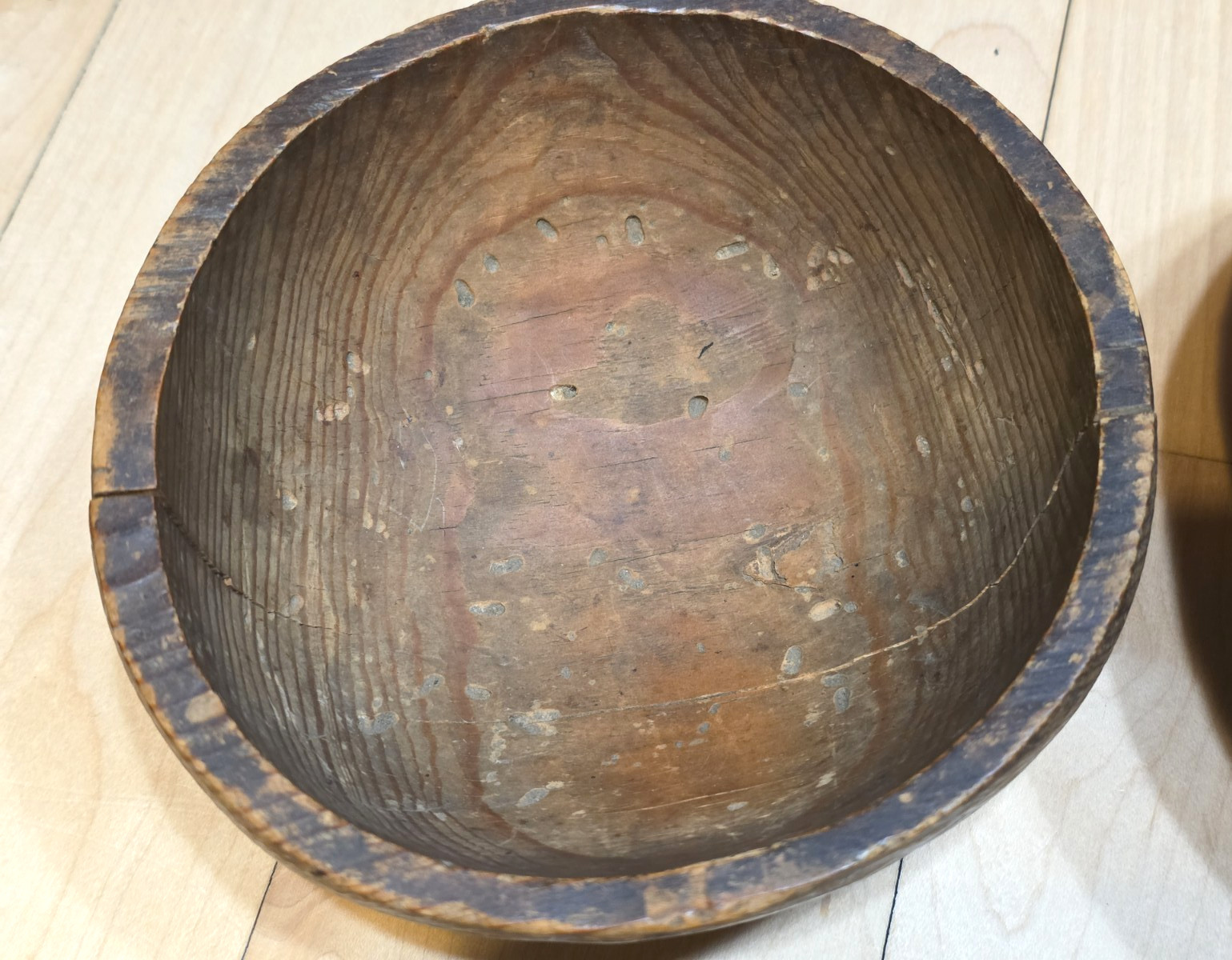 Antique Old Growth Pine hand-turned Primitive Bowl C1800s