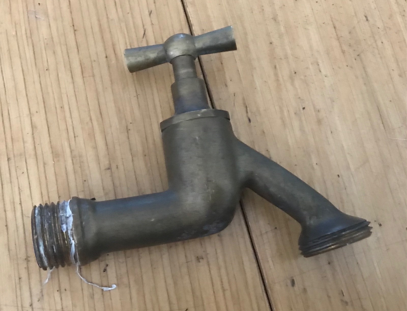 VINTAGE SOLID BRASS TAPS – Garden Tap- (Black D 12)