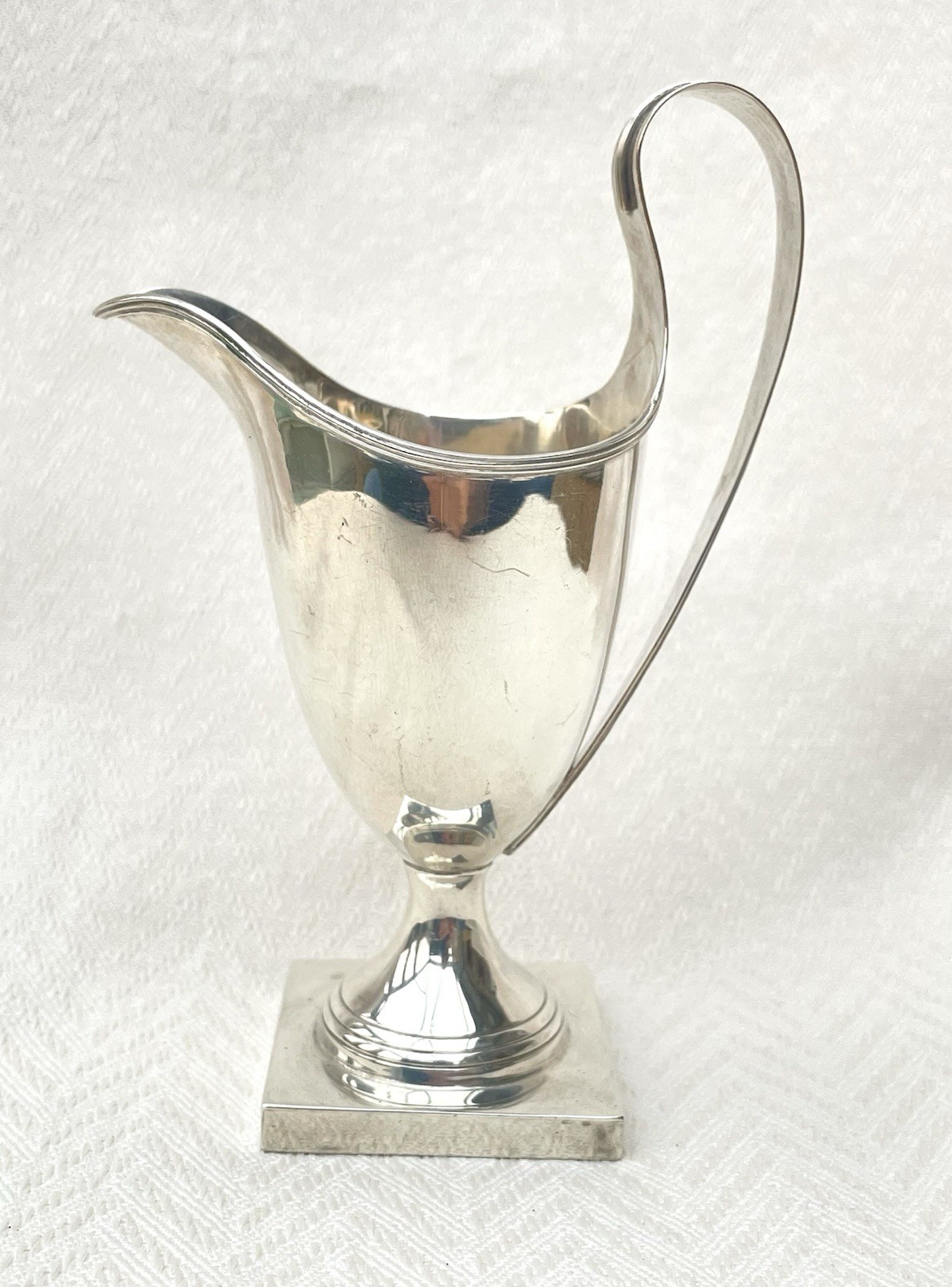 EDWARDIAN STERLING SILVER CREAM JUG – J Round, Birmingham, 1904