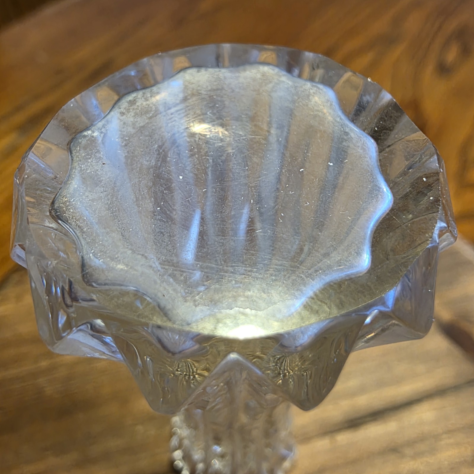 VTG AMERICAN BRILLIANT PERIOD (ABP) CUT GLASS BUD VASE, NOTCHED / ZIPPER 3.75″