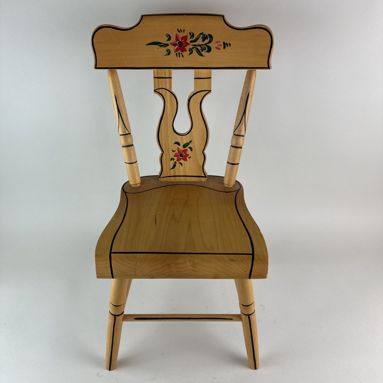Vtg Ornate L.B Ebersol & Sons Handpainted Child’s Play Chair 24x12x12 1995 LEOLA