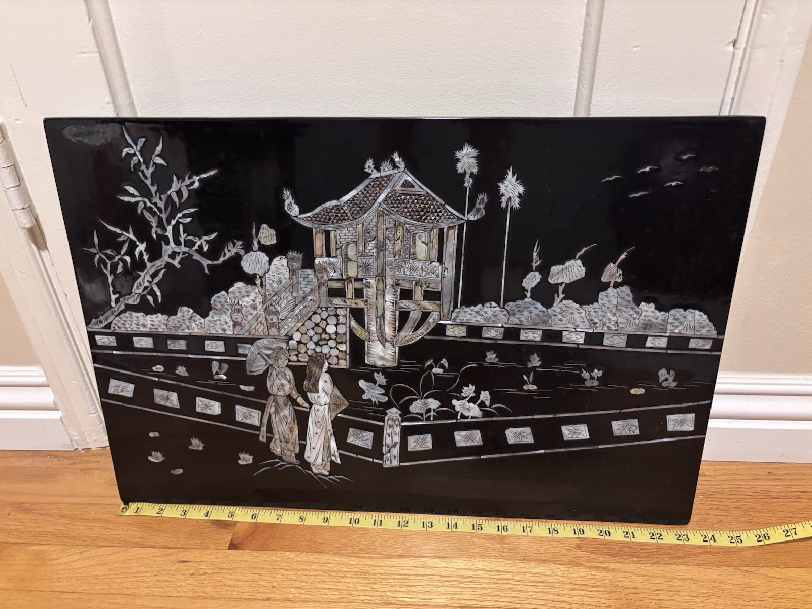 Vintage Vietnamese Sơn Mài Lacquer Painting Mother-of-Pearl Inlay Pavilion Scene