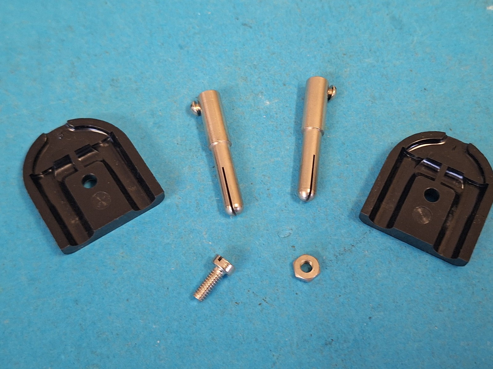 Mains Plug ~ 2 Pin 5 Amp Flat Plug ~ Brown ~ Bulgin UK ~ Top cable entry