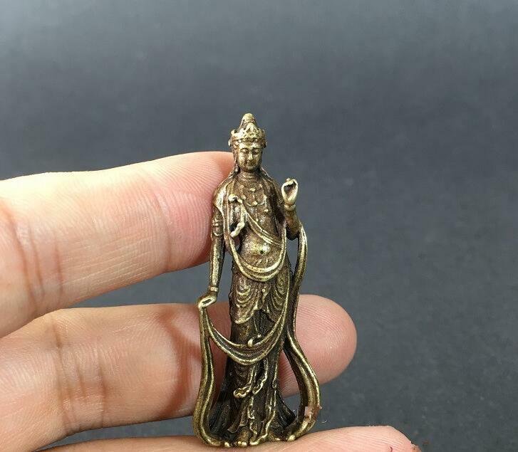 Collectable Buddha Exquisite Small Statu Chinese Brass Carved Kwan-yin Guan Yin
