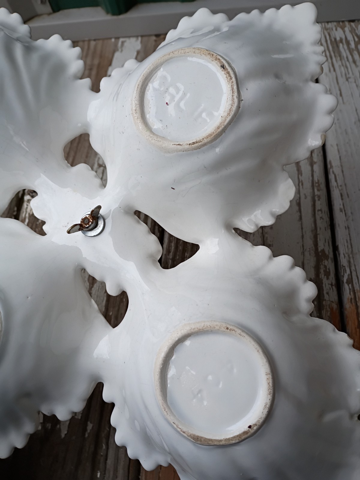 VtgCaliforniaPottery4LeafSectionDishBrassFiligreeOrnate#404FrenchVictorian60s70s
