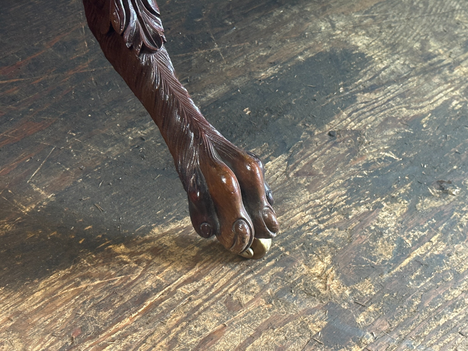 Antique empire DINING carved table Philadelphia hairy paw feet 1820 classical
