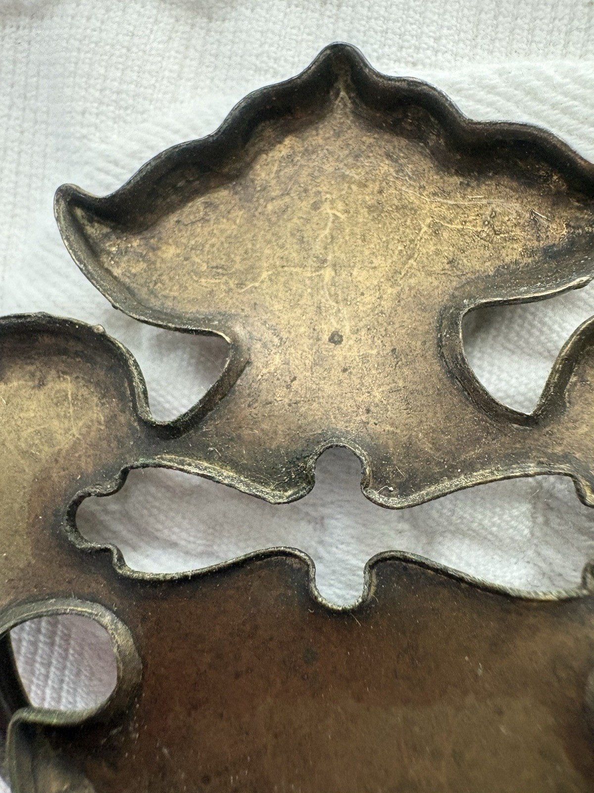 Vintage Batwing Drop Bail Drawer Pulls Patina 4.25” Width 2.5″ Centers Lot Of 10