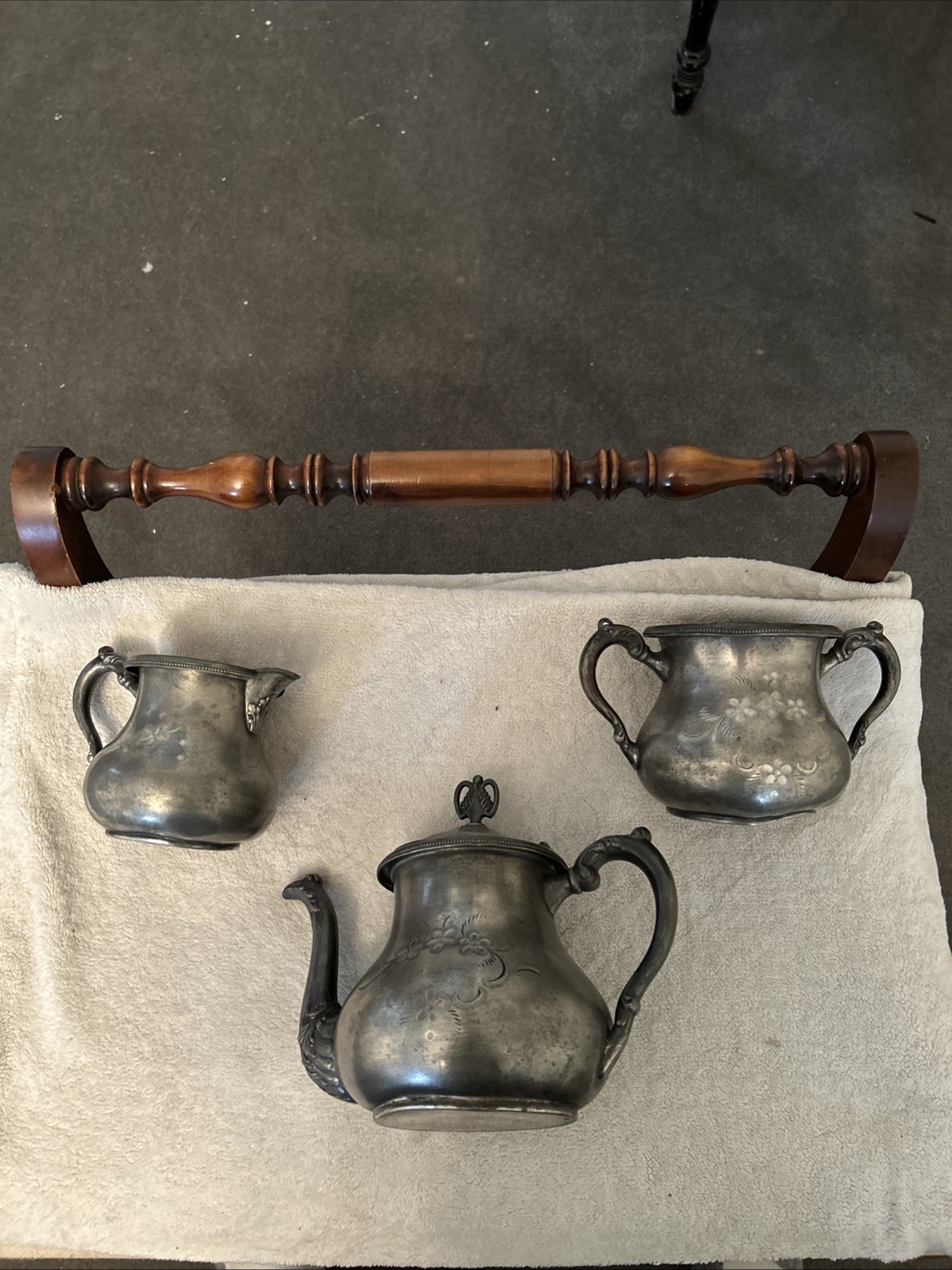 Bristol Plate Co Silver Quadruple Plate.Tea Service, Kettle,sugar And Cream Disp