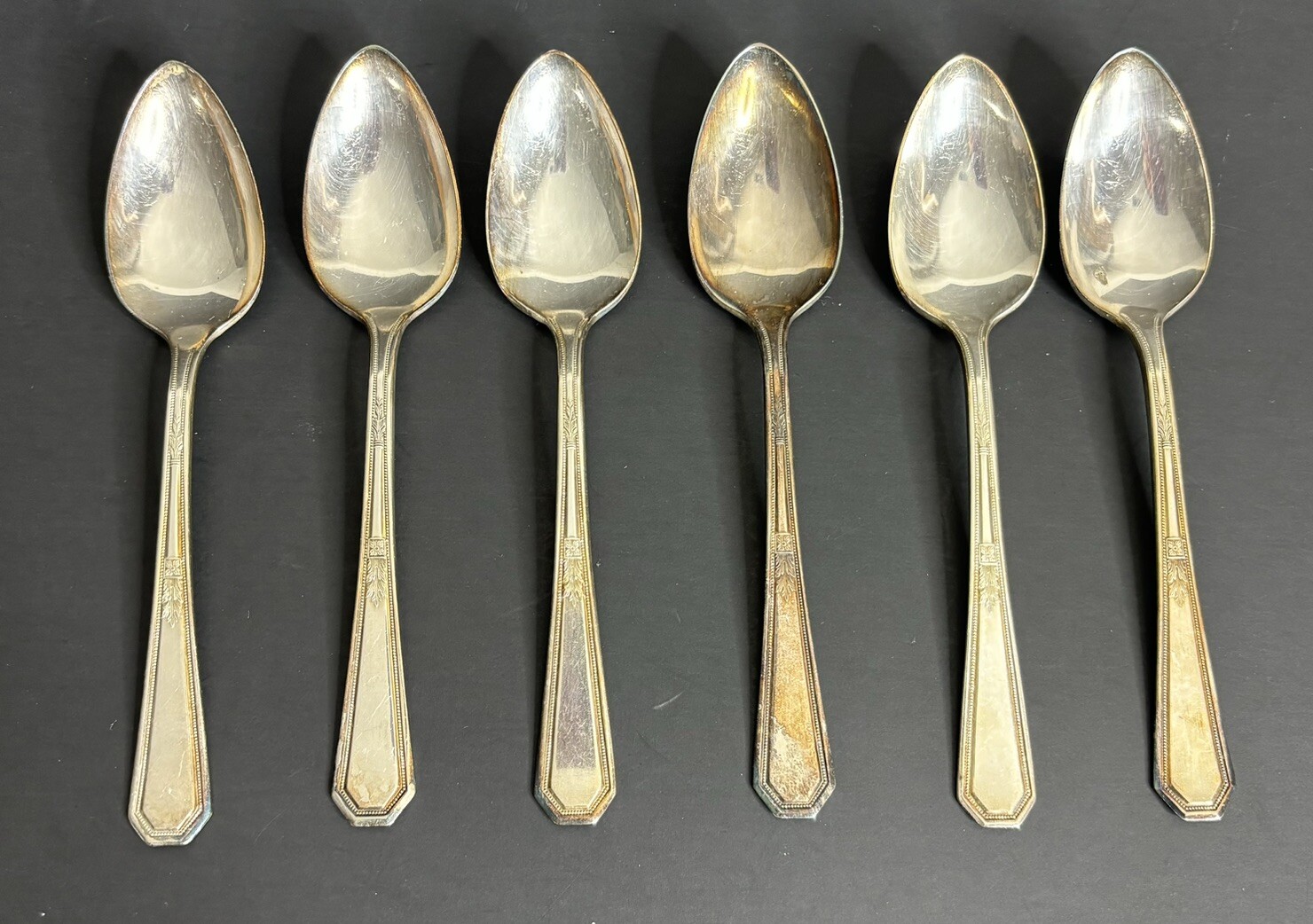 6 WM Rogers Mayfair Teaspoons Silverplate 1923 International Silver 6″
