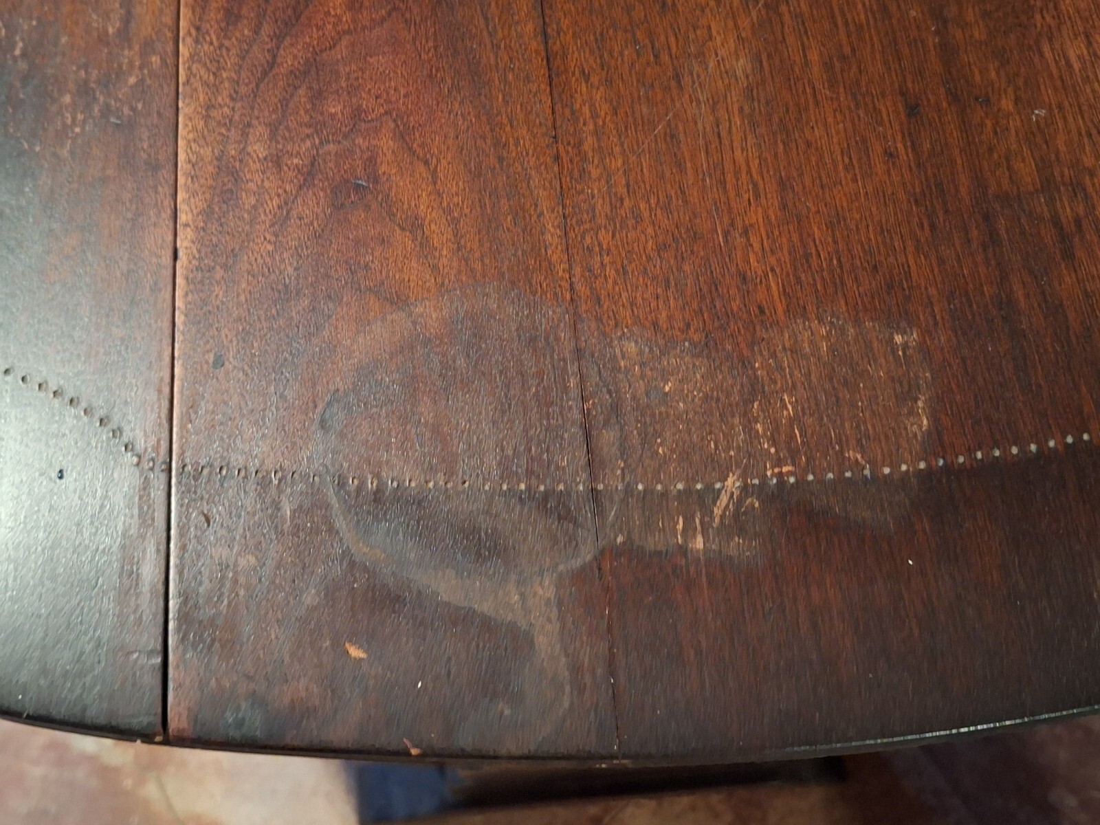 Antique Berkey & Gay Drop Leaf Table Span-Umbrian Decorative Drill Pattern