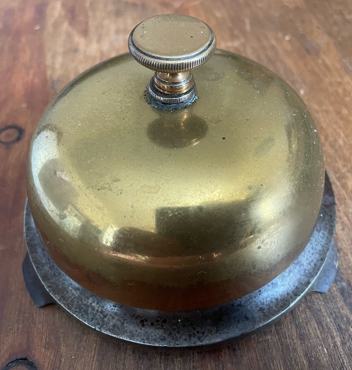 ANTIQUE RUSSELL & ERWIN NEW BRITAIN CONN USA TWIST TURN DESK HOTEL BELL 1893