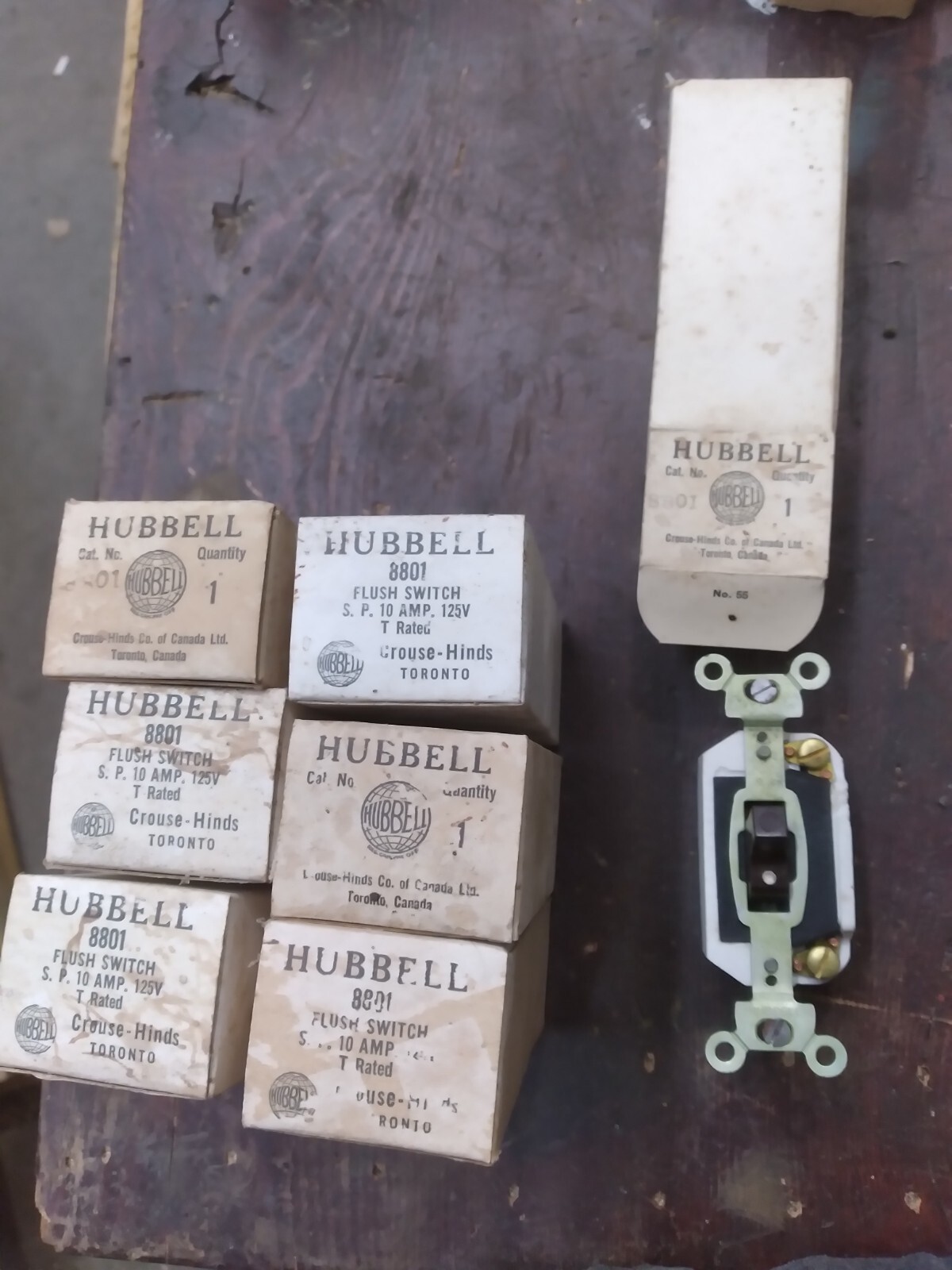 Antique Light Switch Toggle Crouse Hinds Hubbel Porcalin Nos Machine Electric