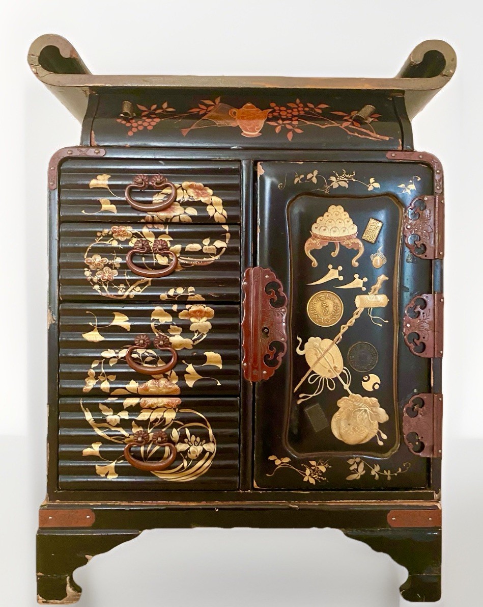 Antique Meiji Japanese Lacquer Kodansu Tansu Chest Takamaki-e Gold Bronze Kyoto