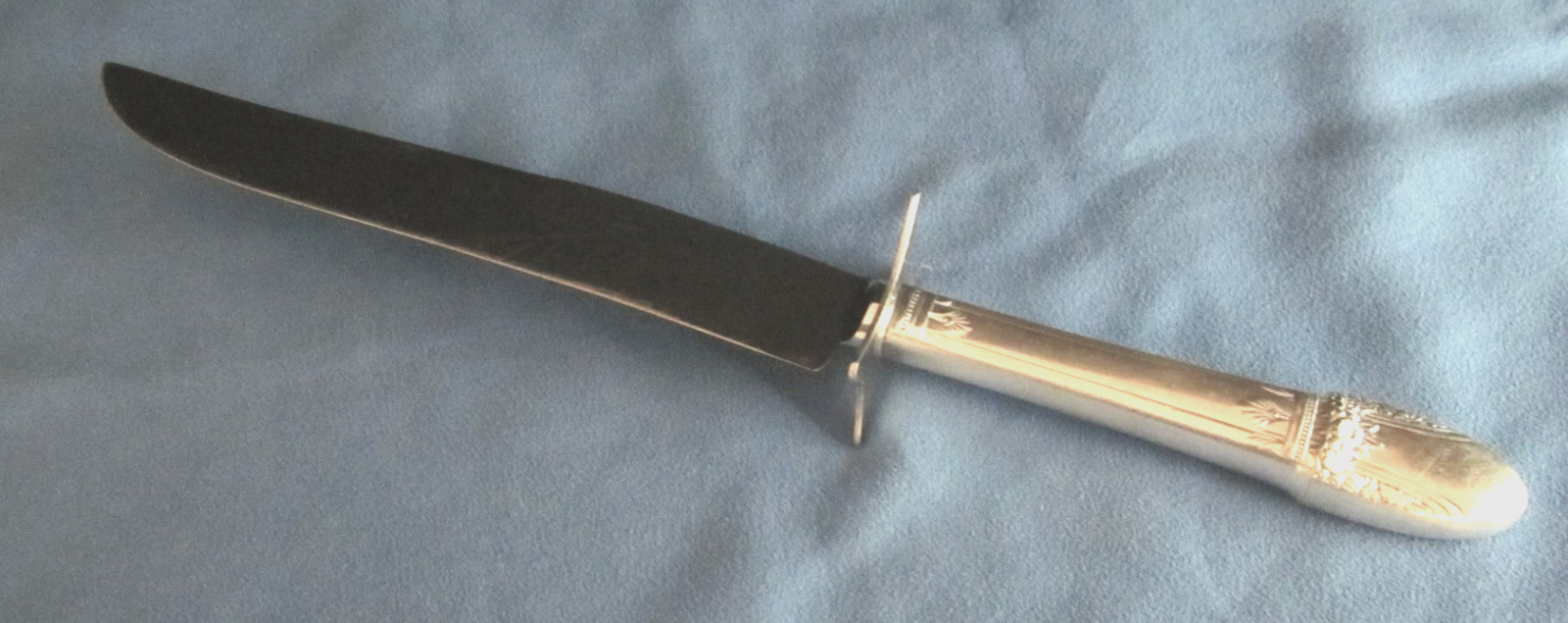Vintage 1847 Rogers Silver Co. Silver Plate “First Love” 1937 Carving Knife 13″