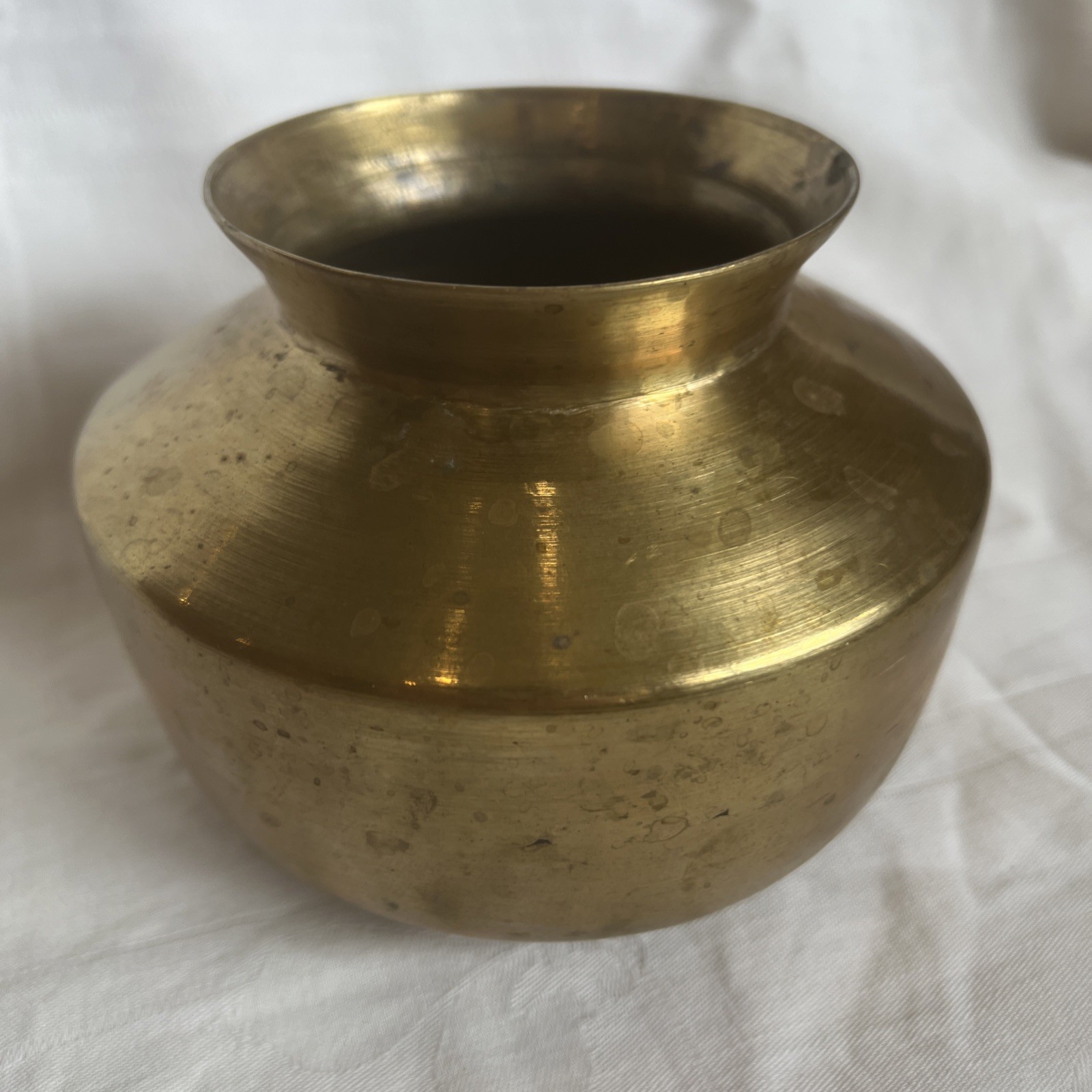 Vintage Handcrafted Indian brass holy water pot 4.5×6 in