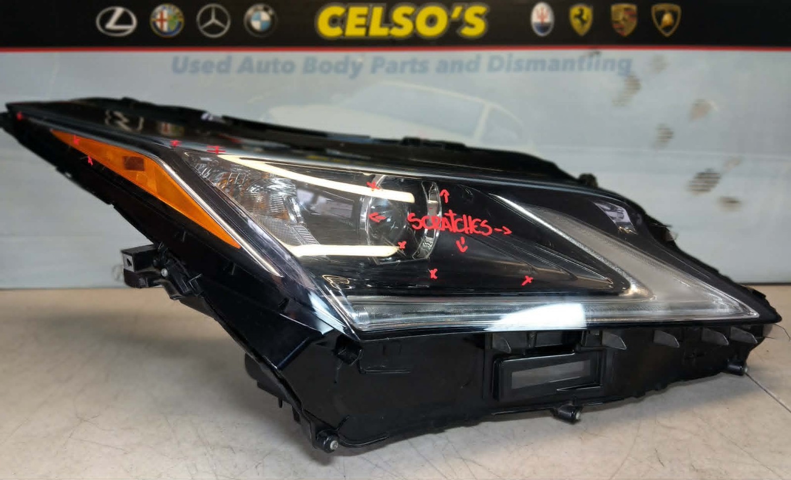 2017 – 2019 LEXUS RX350 ASSEMBLY HEADLIGHT RH
