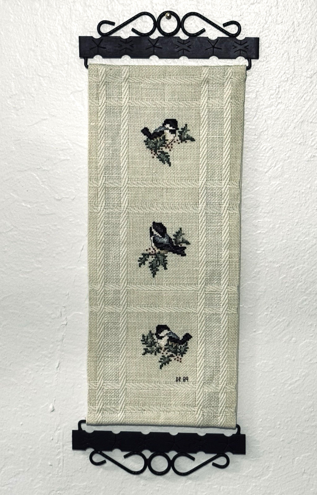 Vtg Needlepoint Bell Pull Wall Door Hanging Birds Floral 19” Metal Hanger Signed