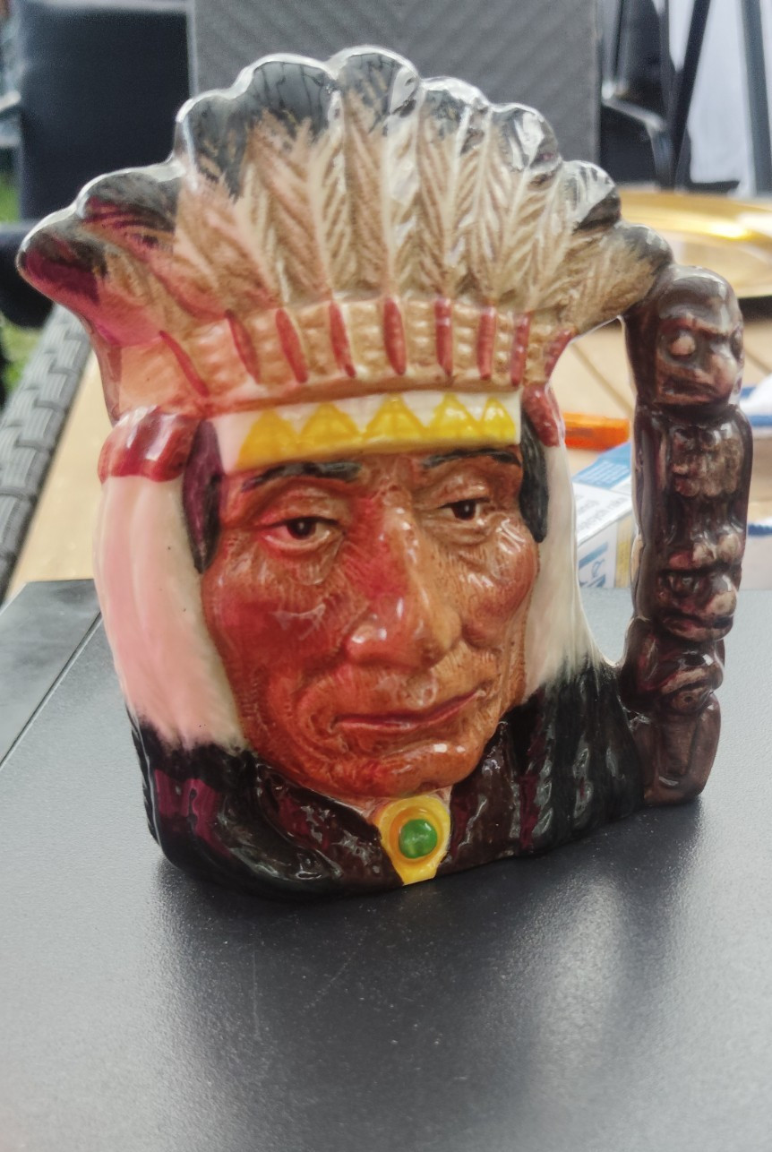Royal Doulton North American Indian Character Jug D6614 Large Vintage 1966 Mug