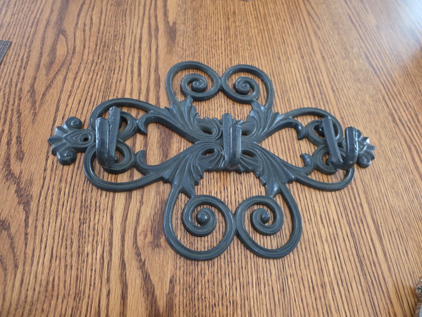 Antique Vtg Black Coat Hat Rack 3 Hook Midevil Cast Iron Heavy 14” W X 10” L New