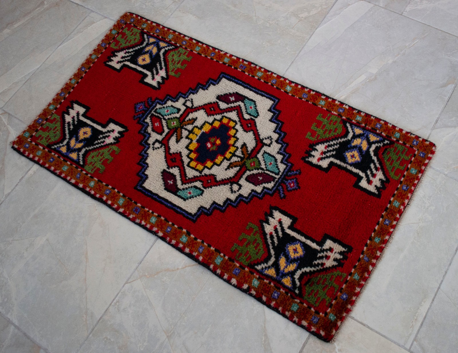 Vintage Handmade Small Rug, Kitchen Rug, Turkish Rug Wool Doormat – 1′8″ x 3′1″