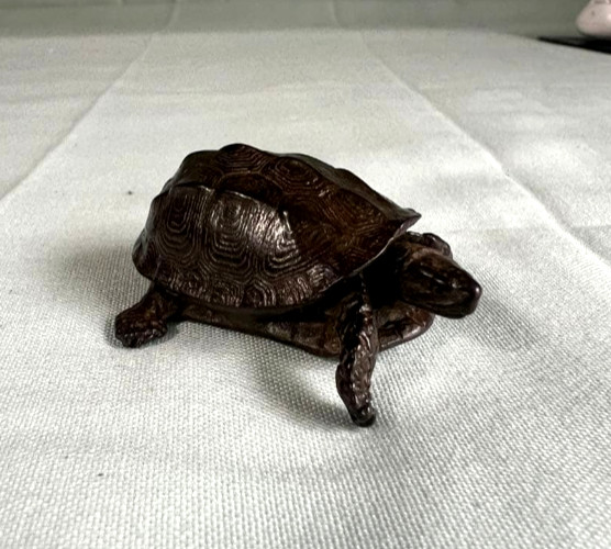 Japanese Antique A movable antique bronze turtle figurine Width1.77inches
