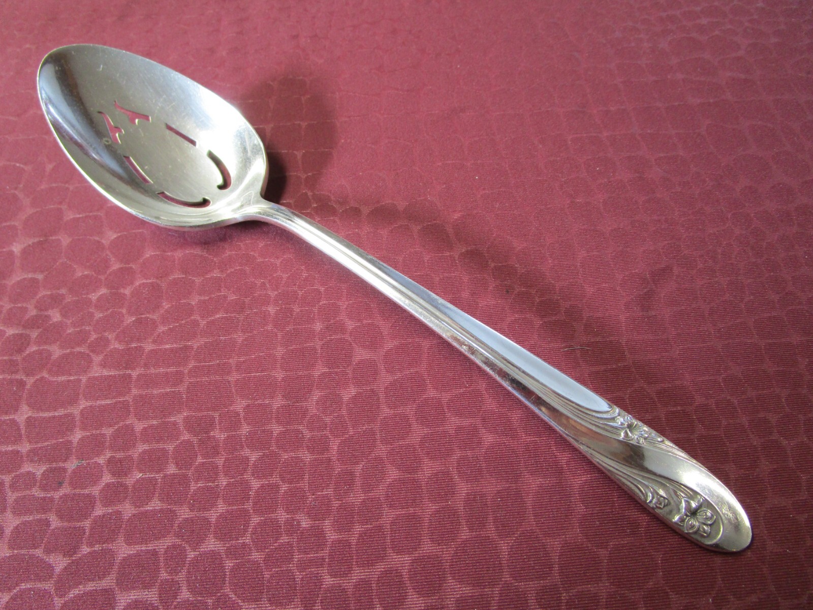ROMANCE Slotted Table Serving Spoon 1952 Silverplate No Monogram gu