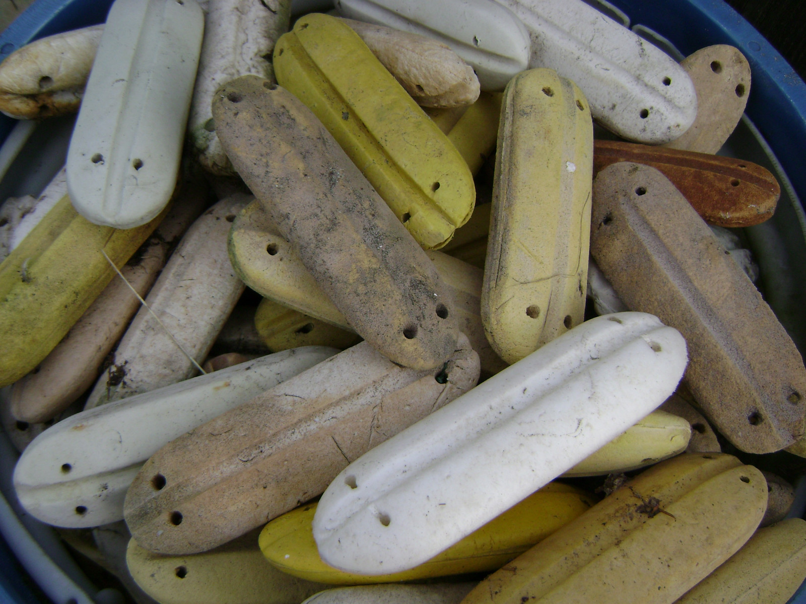 100 / 8″ BANANNA WAFER FISHING FISH NET FLOATS BUOYS BOUYS (J1B347D)