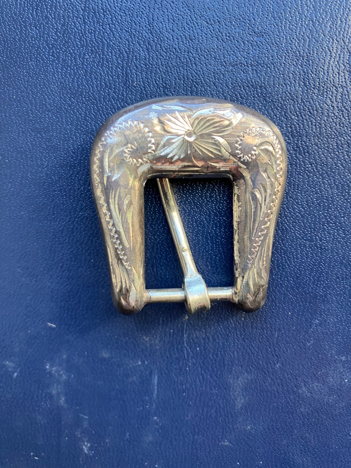 Vintage Sterling Silver Womens Beltbuckle Hand Engraved