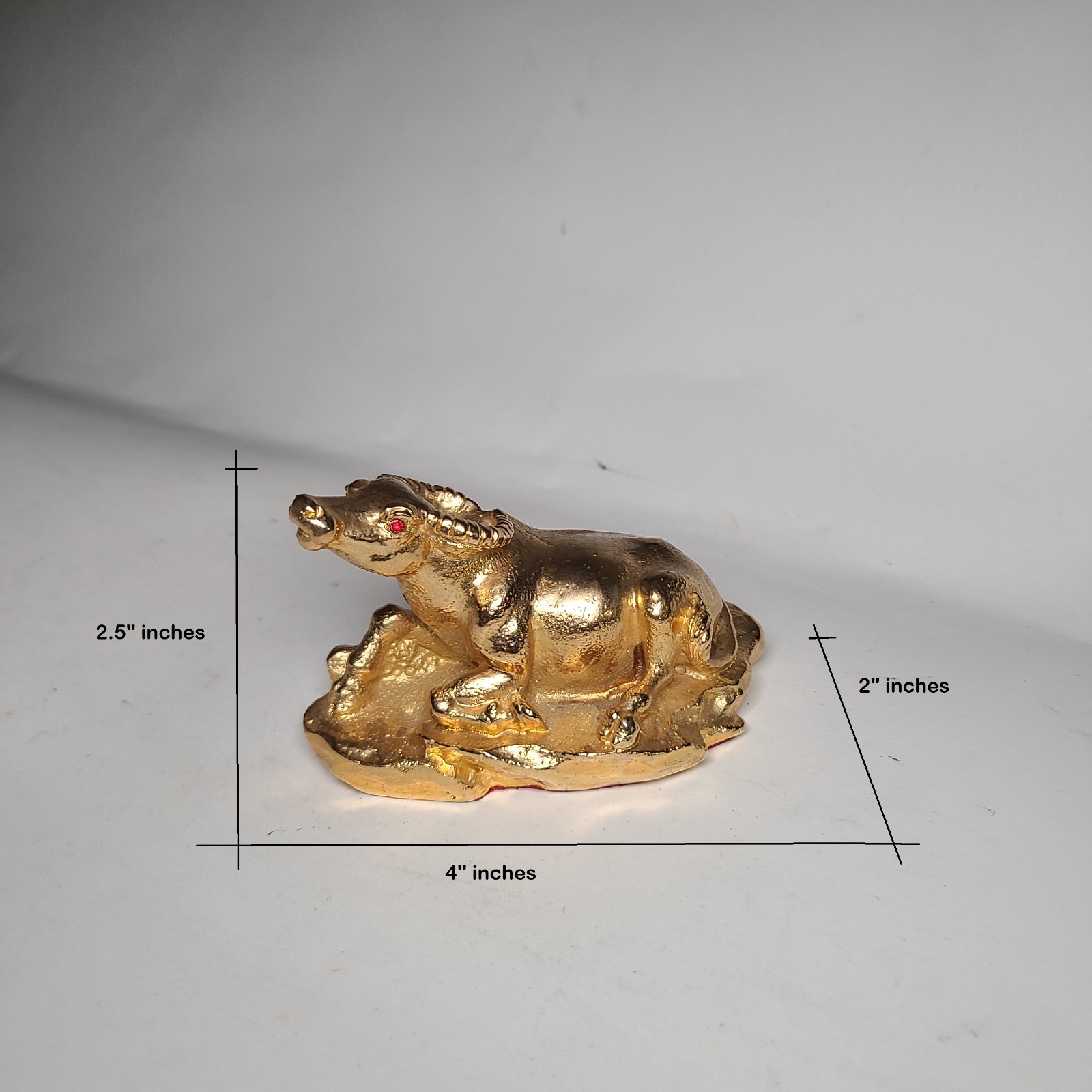 Feng Shui – Golden Ox Statue for the Lunar Year of the Ox