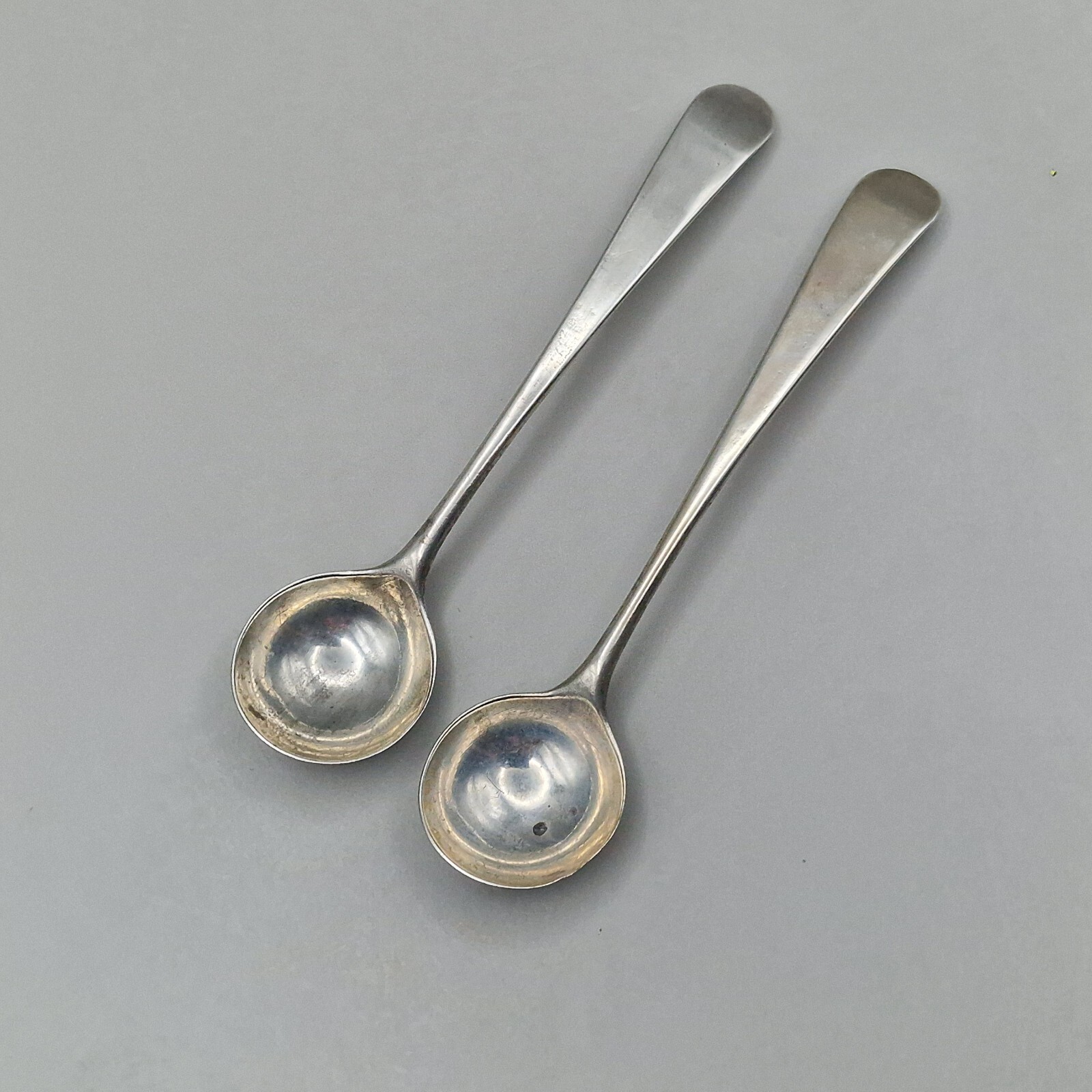 Pair of Solid Silver Salt/Mustard Spoons by Hester Bateman 1780