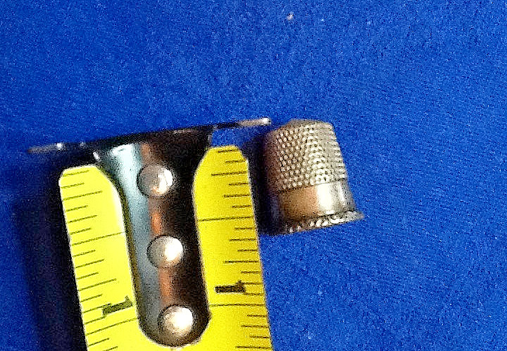 THIMBLE #6 STERLING (ANTIQUE) 11 27 25C