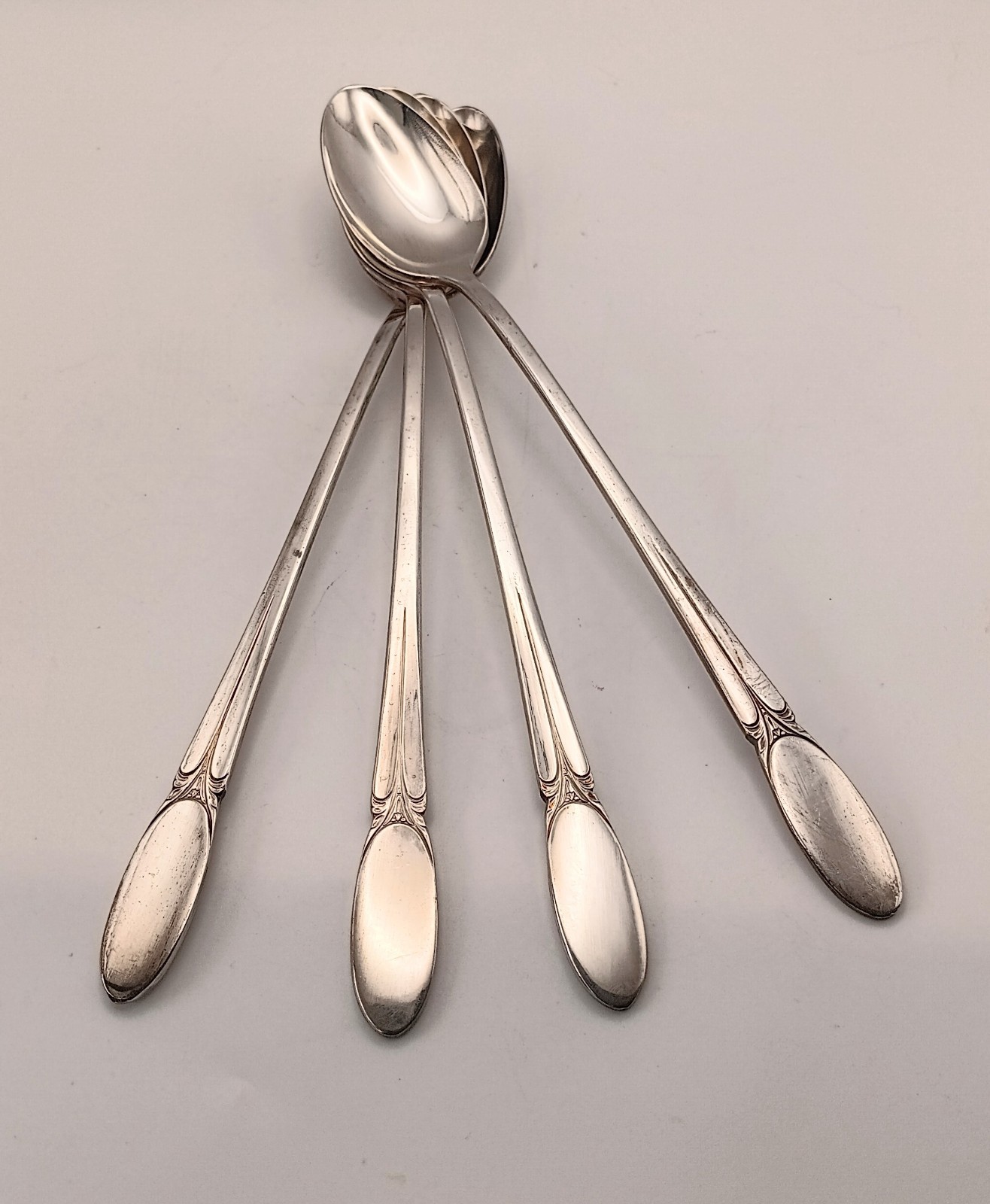 Set of 4 1847 Rogers Bros SYLVIA Iced Tea Spoons Silverplate 7.5″ Art Deco 1934