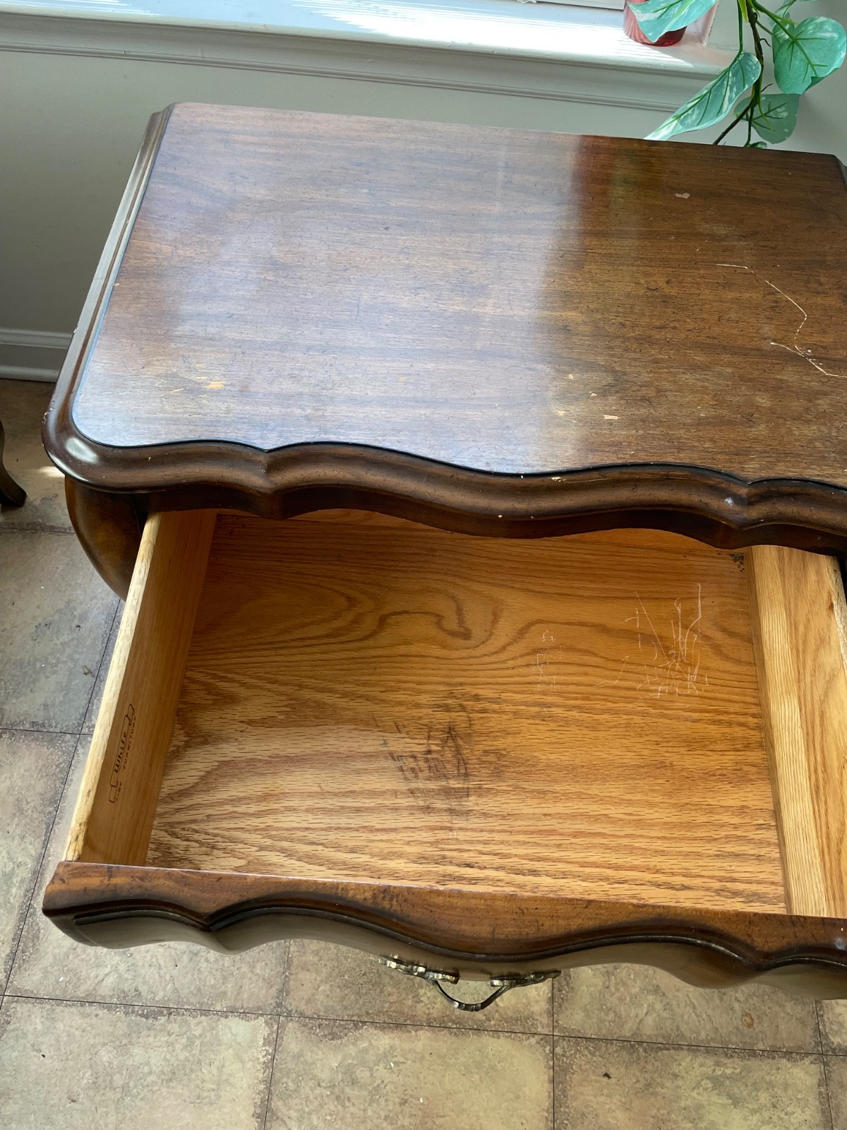 French Provincial Bombe Nightstands – Burl Walnut, Original Finish
