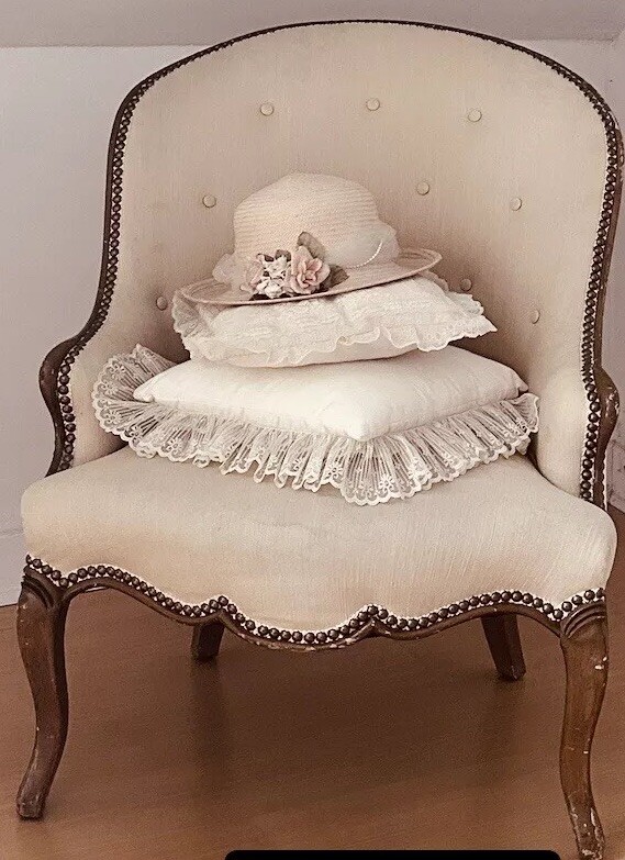 Vintage Small Chairs With Cushions