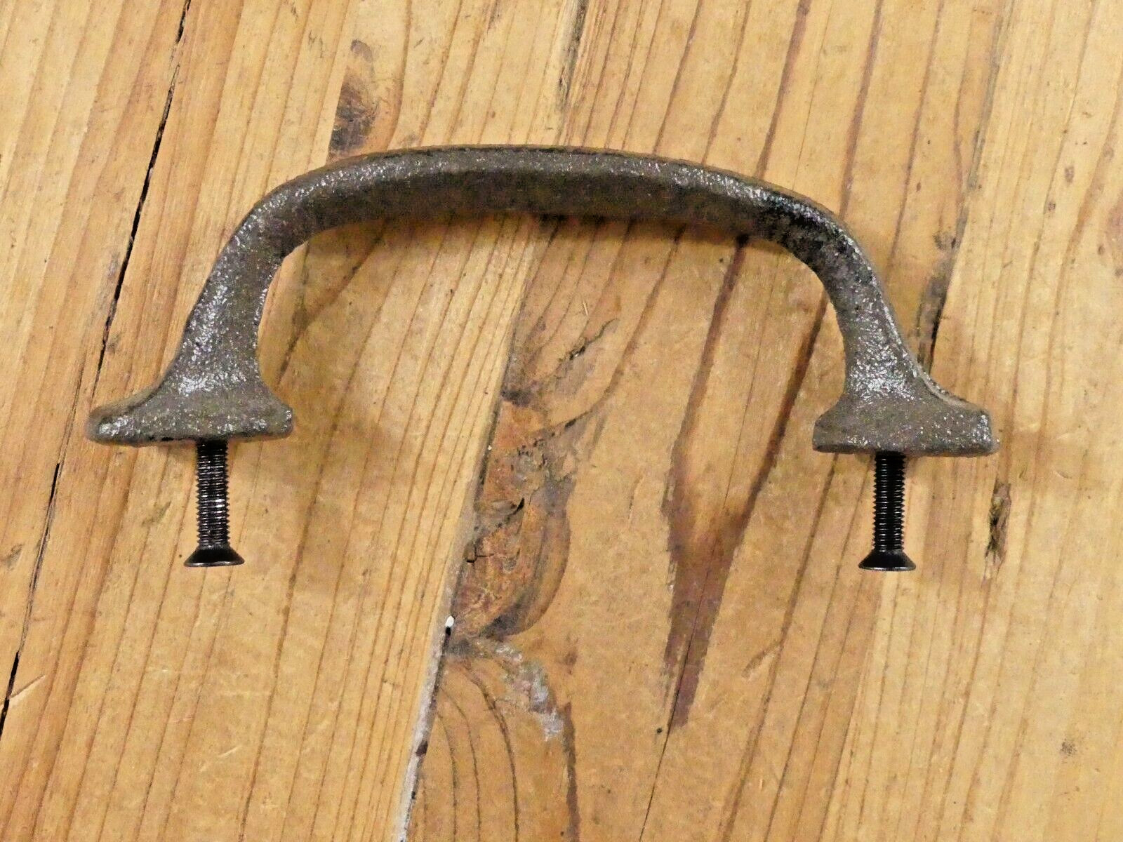 20 CAST IRON HANDLES RUSTIC DRAWER PULLS 5 1/4″ LONG W/ SCREWS WESTERN GRASP