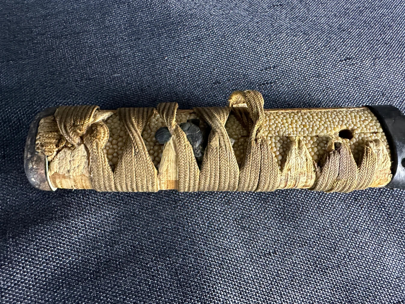 吉(國) – Yoshi(kuni) – Broken Tanto blade in Full Koshirae