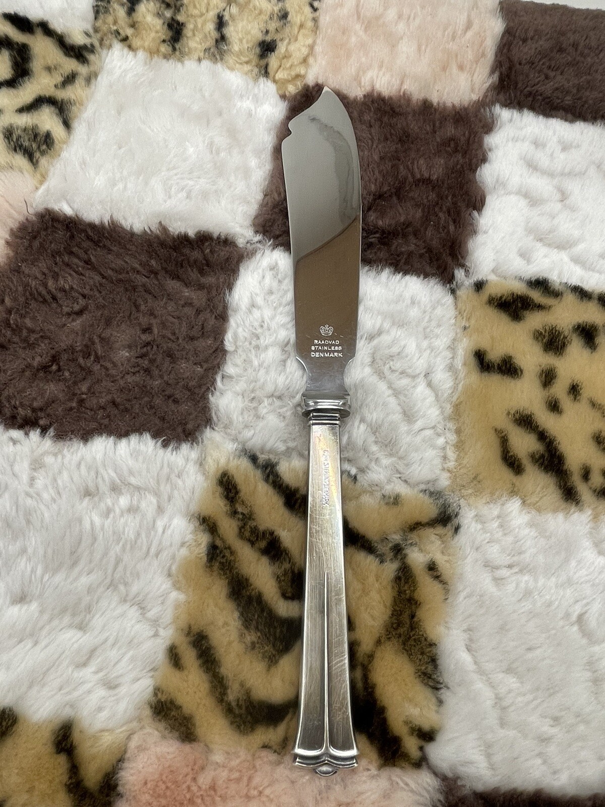 VINTAGE RAADVAD CDHR STERLING SILVER HANDLE CAKE KNIFE DENMARK