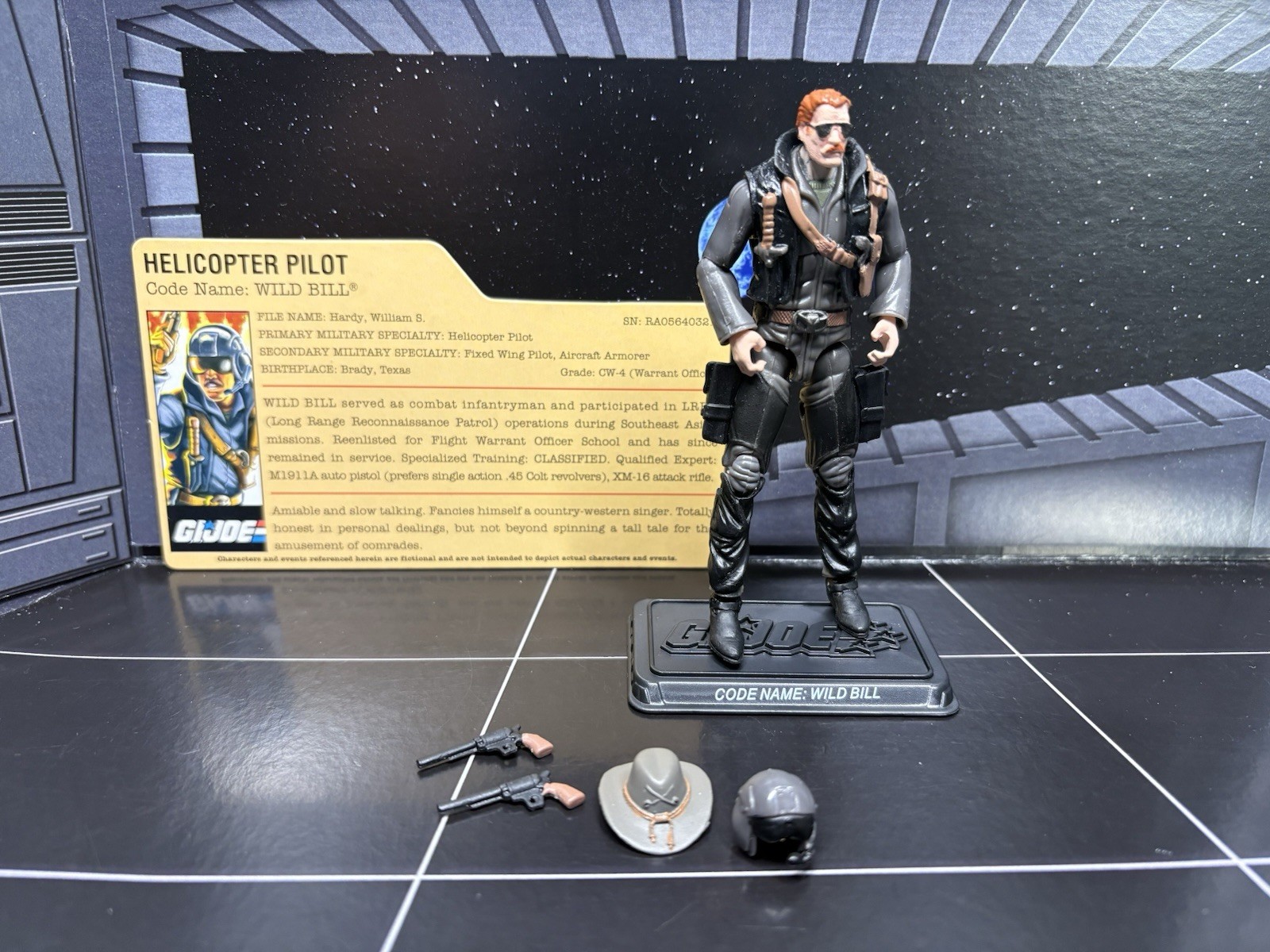 GI Joe Wild Bill Comic Book 2 Pack Version Complete File Card Hasbro Loose