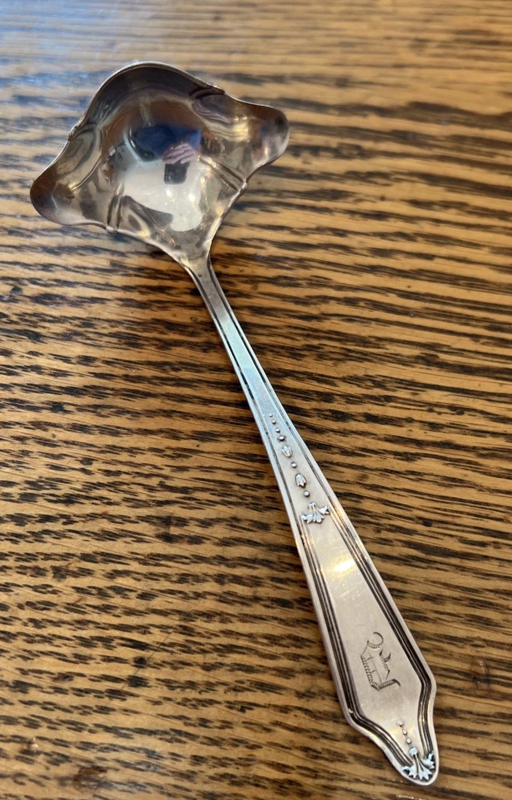 SSMC SAART BROTHERS STERLING LA TOSCA PATTERN 5″ CREAM LADLE NO MONOGRAM